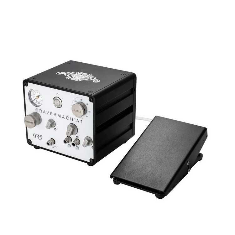 GRS GRAVERMACH AT SEUL - WHITE VERSION (POUR 2 PAM) #005-965-EU