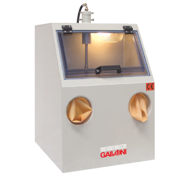 CABINE DE DECOCHAGE (RETRAIT DU REVETEMENT) DE TABLE