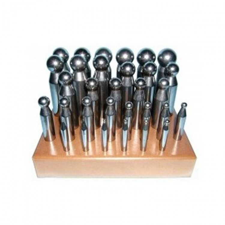 BOUTEROLLES JEU DE 31 (2 A 32) ACIER TREMPE / SOCLE - HAUTE QUALITE BOUTEROLLES JEU DE 31 (2 A 32) ACIER TREMPE / SOCLE - HAUTE QUALITE