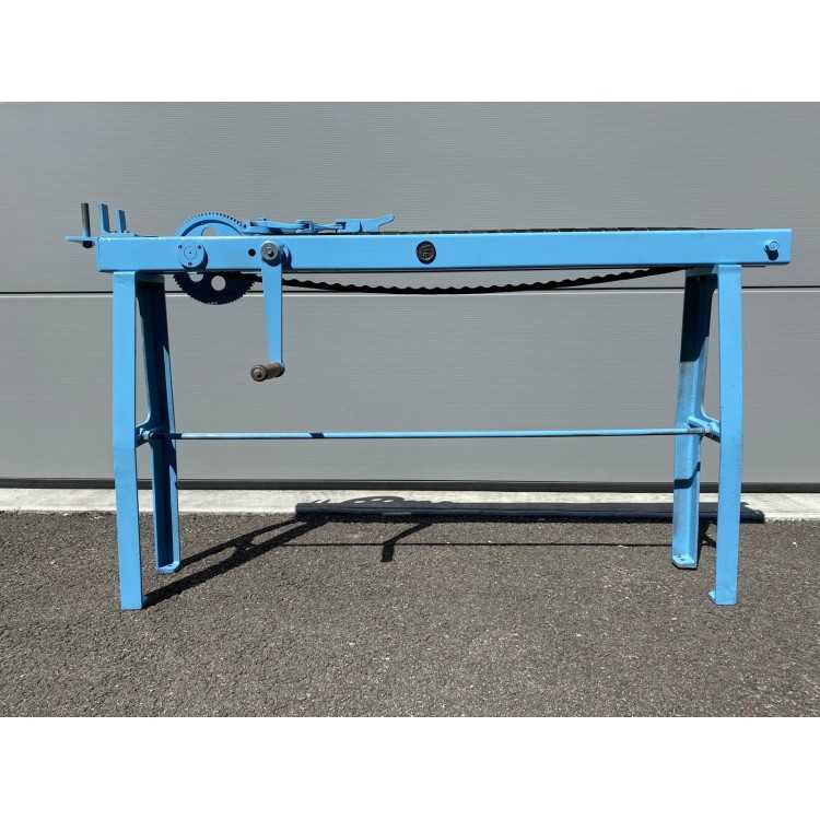 OPTION DE VENTE EN COURS - OCCASION - Banc à étirer 168 cm OPTION DE VENTE EN COURS - OCCASION - Banc à étirer 168 cm