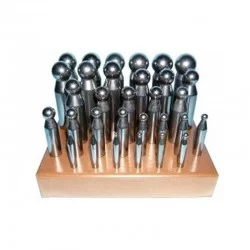 BOUTEROLLES JEU DE 31 (2 A 32) ACIER TREMPE / SOCLE - HAUTE QUALITE