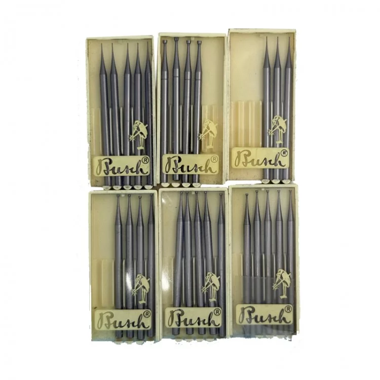 LOT DE FRAISES BUSCH - 6 boîtes incomplètes -