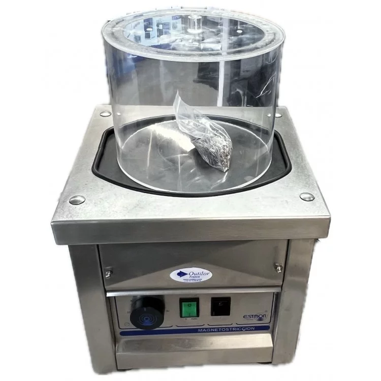 OCCASION-TONNEAU MAGNETIQUE ESTMON-