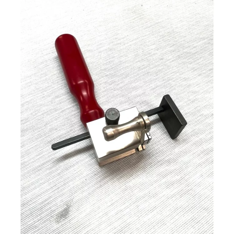 DESTOCKAGE-COUPE CHARNIERE-