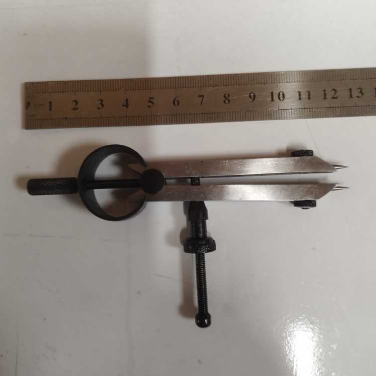 OCCASION vendu-COMPAS ACIER 12cm OCCASION vendu-COMPAS ACIER 12cm