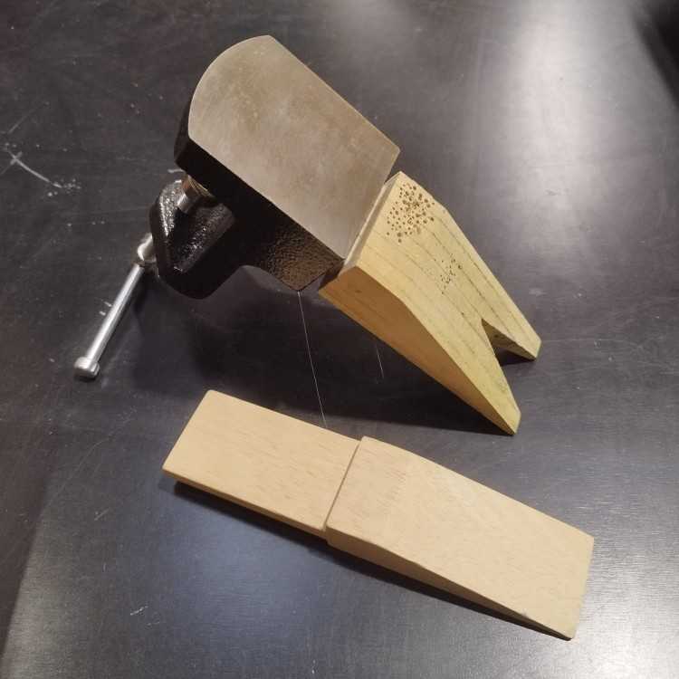 OCCASION VENDU-ENSEMBLE ETAU CHEVILLE TAS OCCASION VENDU-ENSEMBLE ETAU CHEVILLE TAS