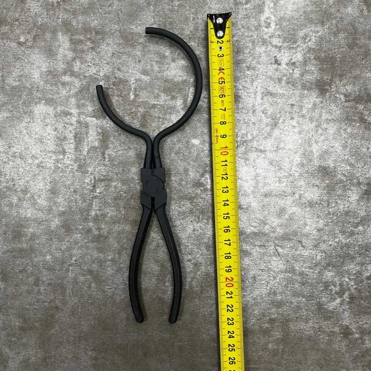 DESTOCKAGE-PINCE COURTE POUR CREUSET DESTOCKAGE-PINCE COURTE POUR CREUSET