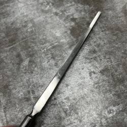 DESTOCKAGE-TRIBOULET AIGUILLE A FORGER FORME TRIANGLE UN COTE BOMBE DESTOCKAGE-TRIBOULET AIGUILLE A FORGER FORME TRIANGLE UN COTE BOMBE