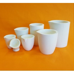 CREUSET CERAMIQUE OGIVE - AVEC BEC VERSEUR CREUSET CERAMIQUE OGIVE - AVEC BEC VERSEUR