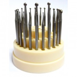 FRAISES RONDES 23 - JEU DE 27 - 1 DE CHAQUE DE 005 A 031 DANS BOITE PLASTIQUE