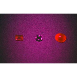 LAMPE UV PORTABLE LW/SW (COURTES ET LONGUES ONDES) LAMPE UV PORTABLE LW/SW (COURTES ET LONGUES ONDES)