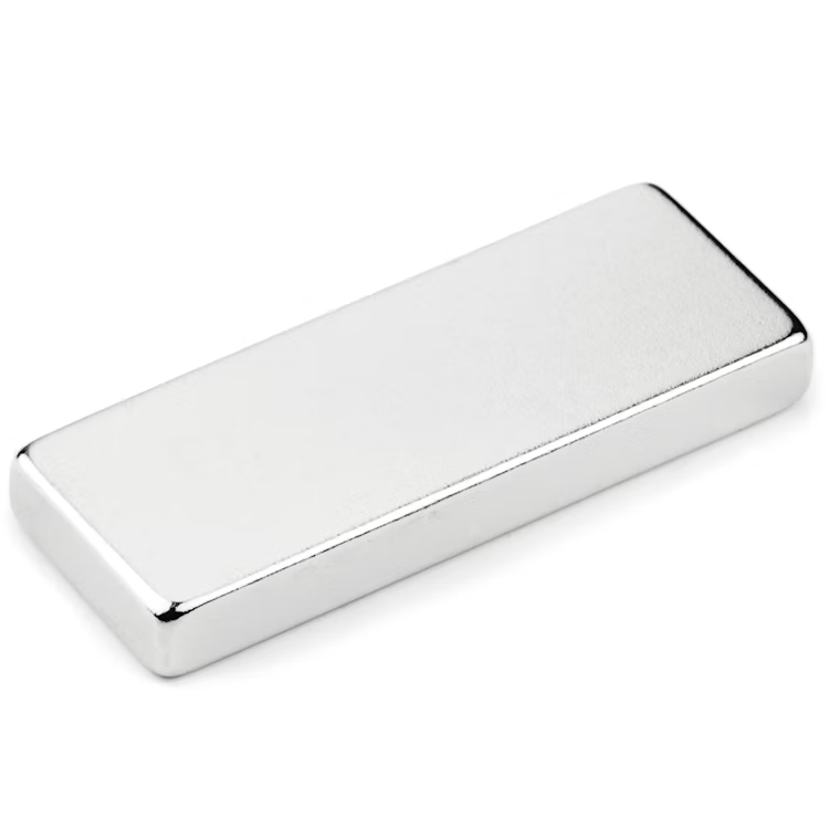 AIMANT A TETE FRAISEE AVEC VIS FORCE 10KG - 20x7MM AIMANT A TETE FRAISEE AVEC VIS FORCE 10KG - 20x7MM